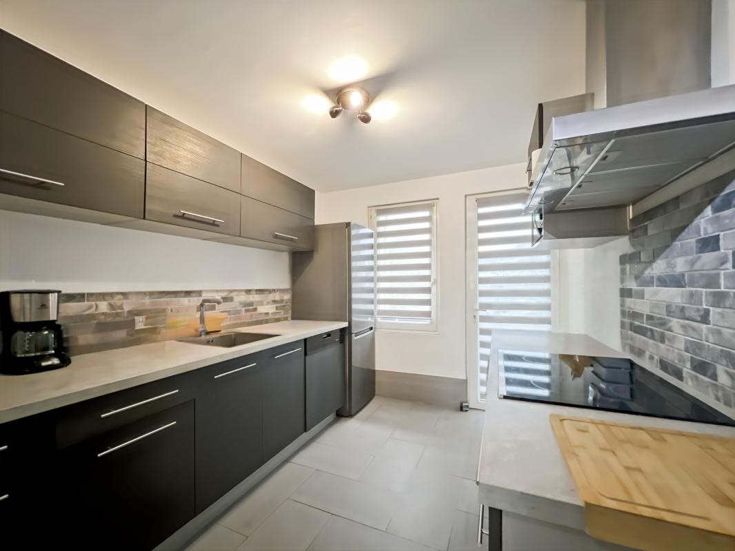 Appartement à vendre, 55m², Fréjus