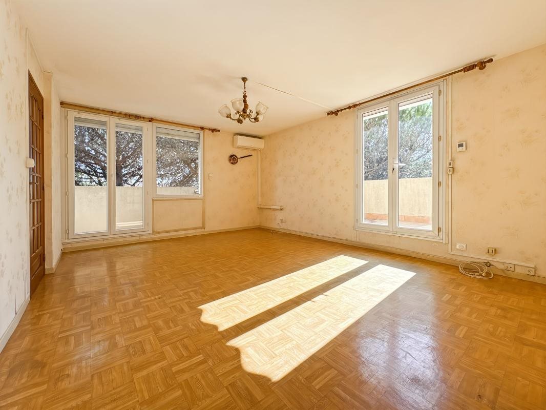 Appartement à vendre, 70m², Fréjus