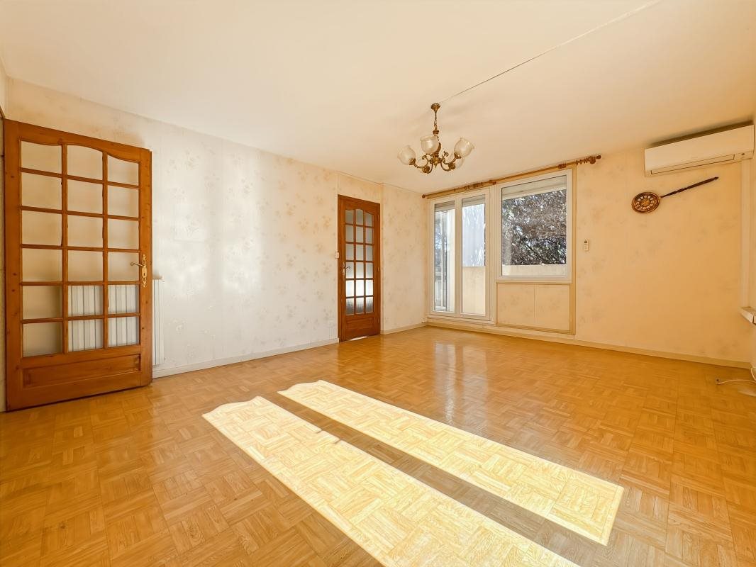 Appartement à vendre, 70m², Fréjus