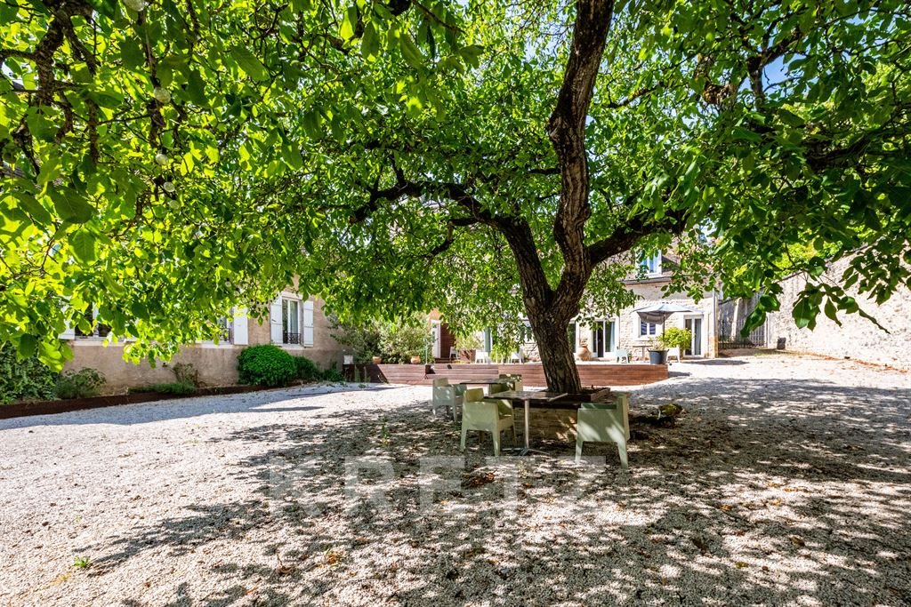 Maison à vendre, 260m², Rully