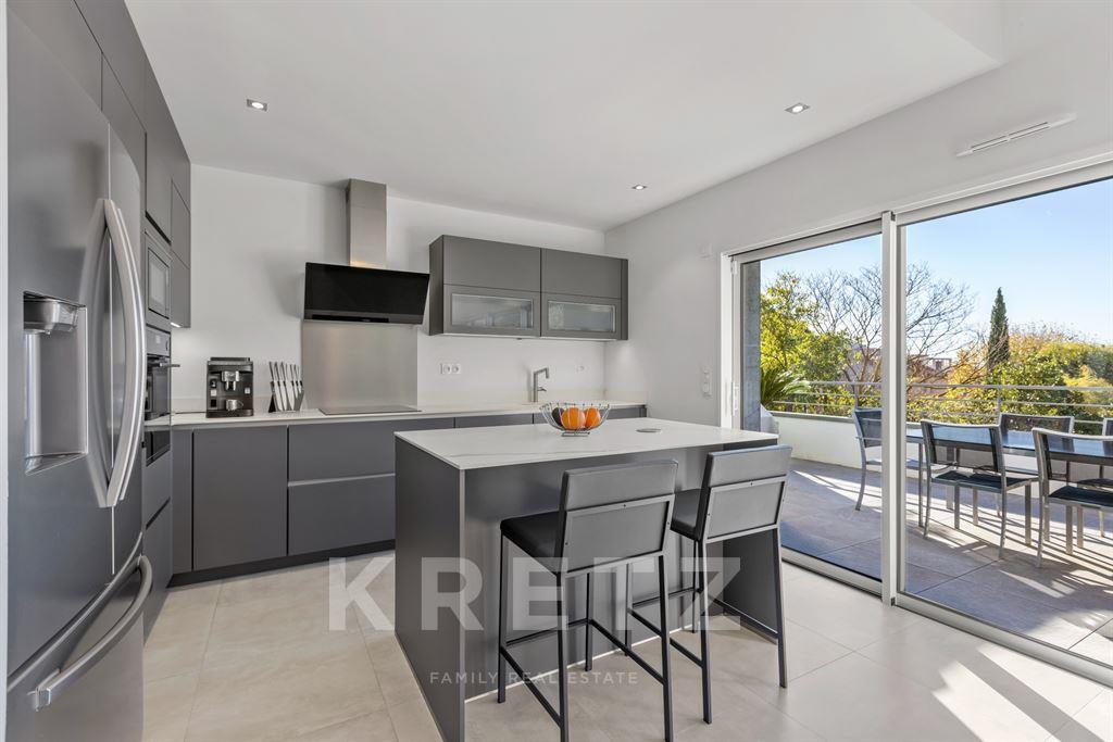Appartement à vendre, 107m², Saint-Cyr-sur-Mer