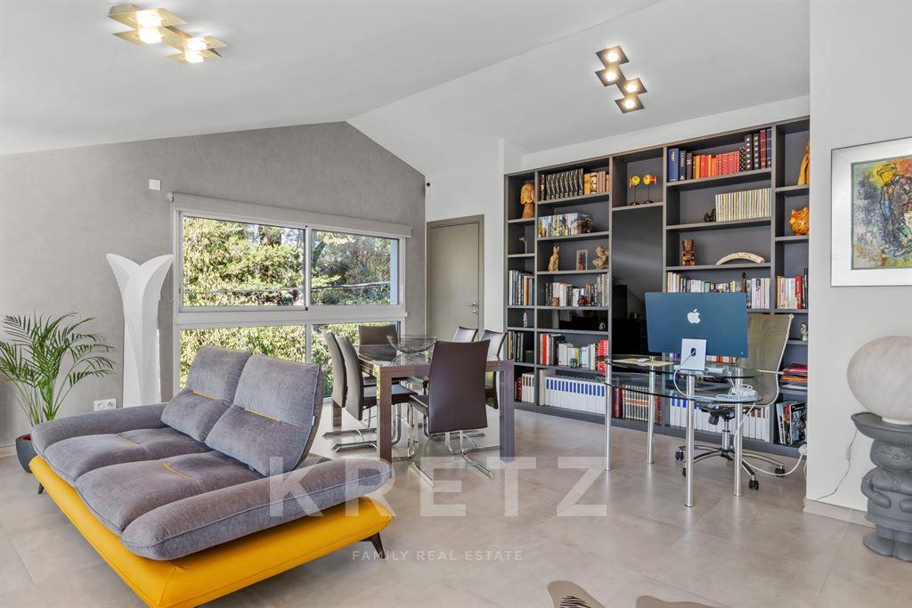Appartement à vendre, 107m², Saint-Cyr-sur-Mer