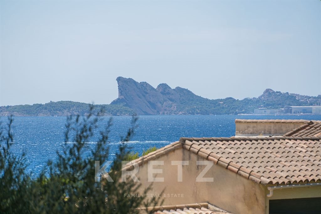 Maison à vendre, 135m², Saint-Cyr-sur-Mer