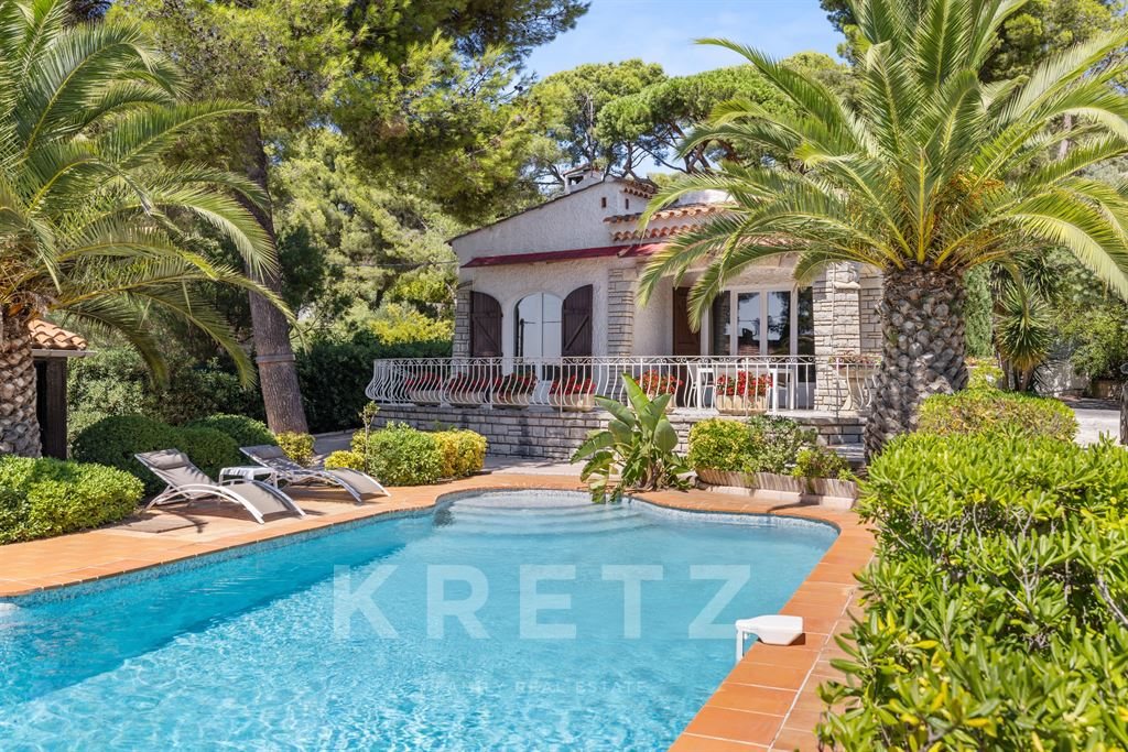 Maison à vendre, 135m², Saint-Cyr-sur-Mer