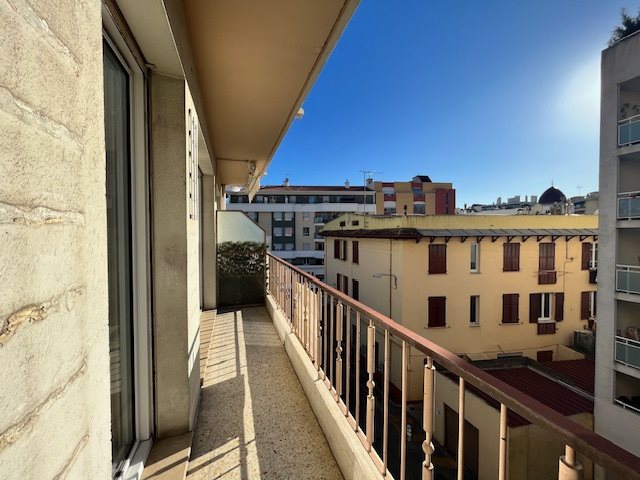 Appartement à louer, 43m², Cagnes-sur-Mer
