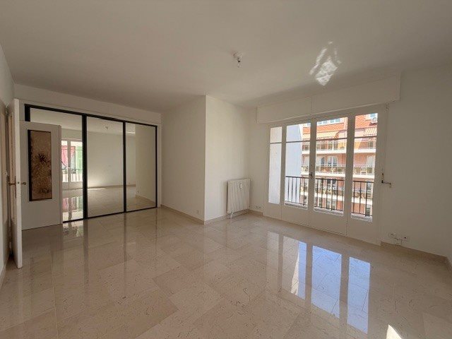 Appartement à louer, 59m², Nice