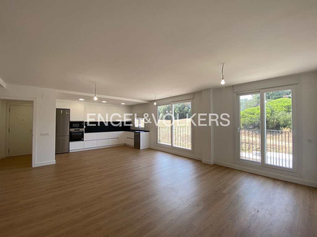 Apartment in Llança - More
