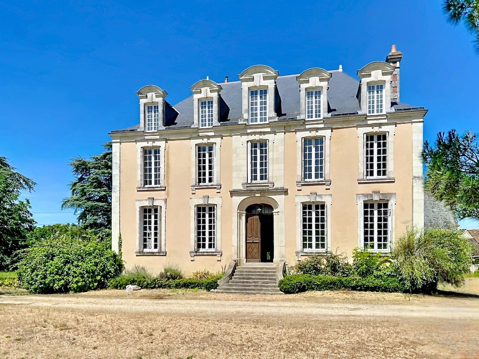Maison à vendre, 430m², Baugé-en-Anjou