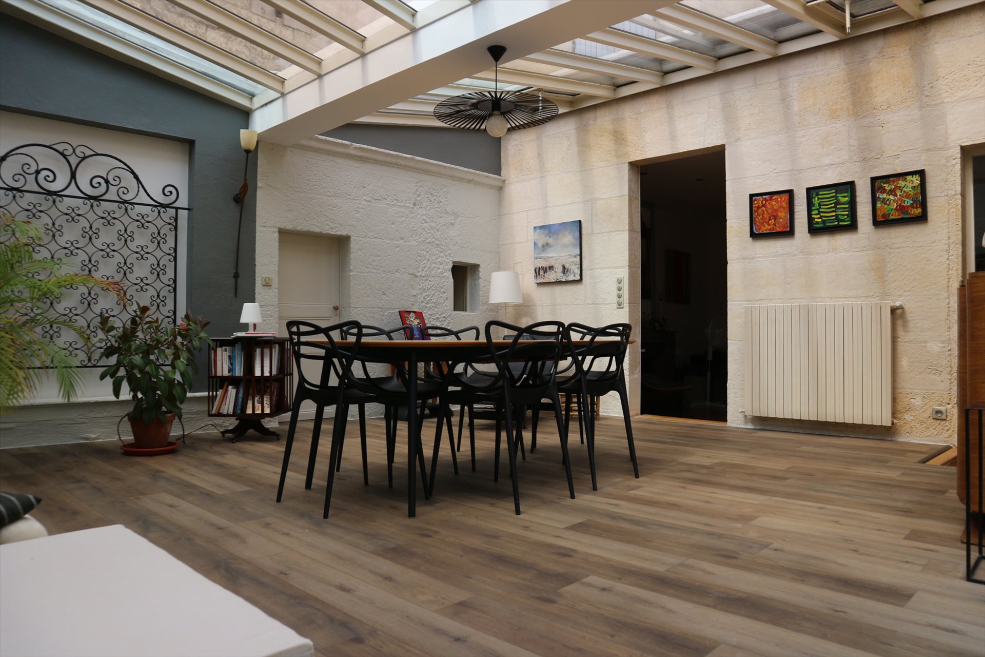 Appartement à vendre, 342m², Saintes
