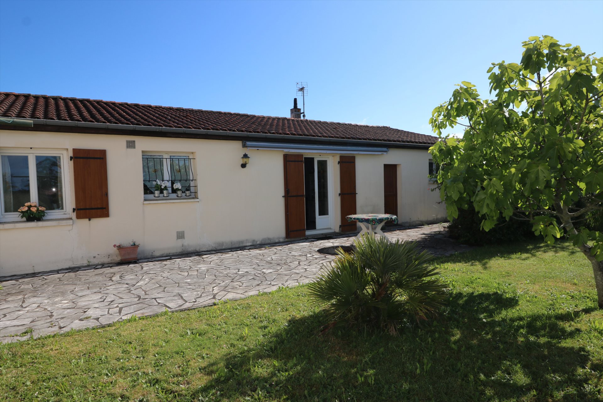 Maison à vendre, 81m², Saintes