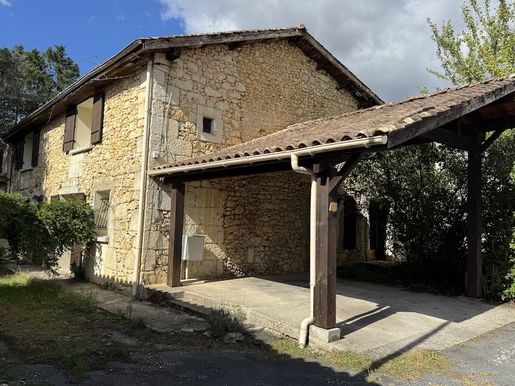 Maison 6 pièces 151 m² · à Orignolles · 151 m² · 157 500 €