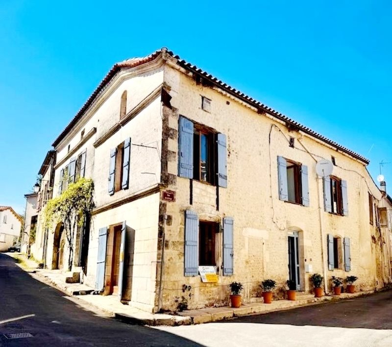 Maison à vendre, 168m², Salles-Lavalette
