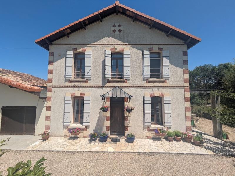 Maison à vendre, 193m², La Barde