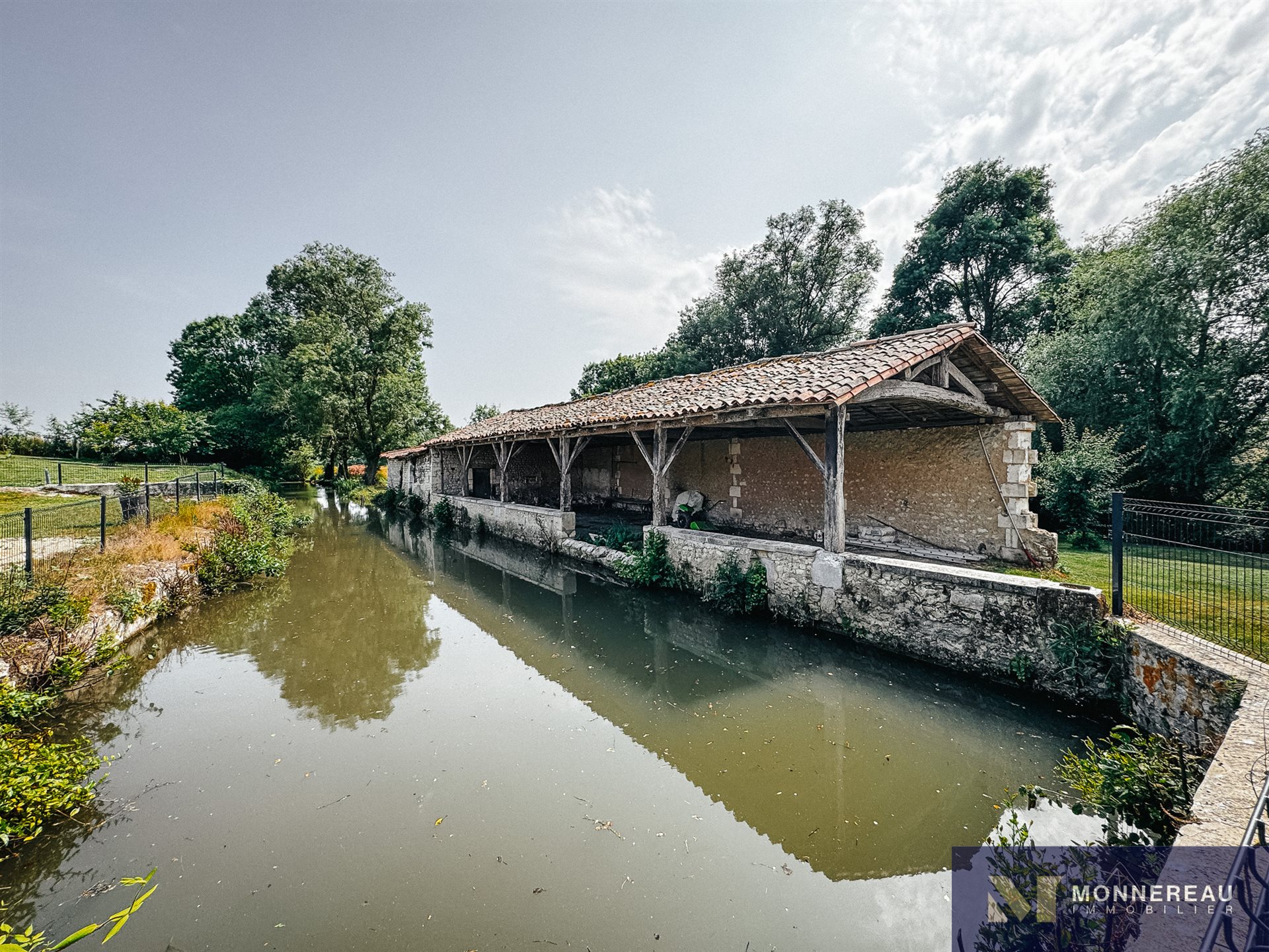 Maison à vendre, 234m², Challignac