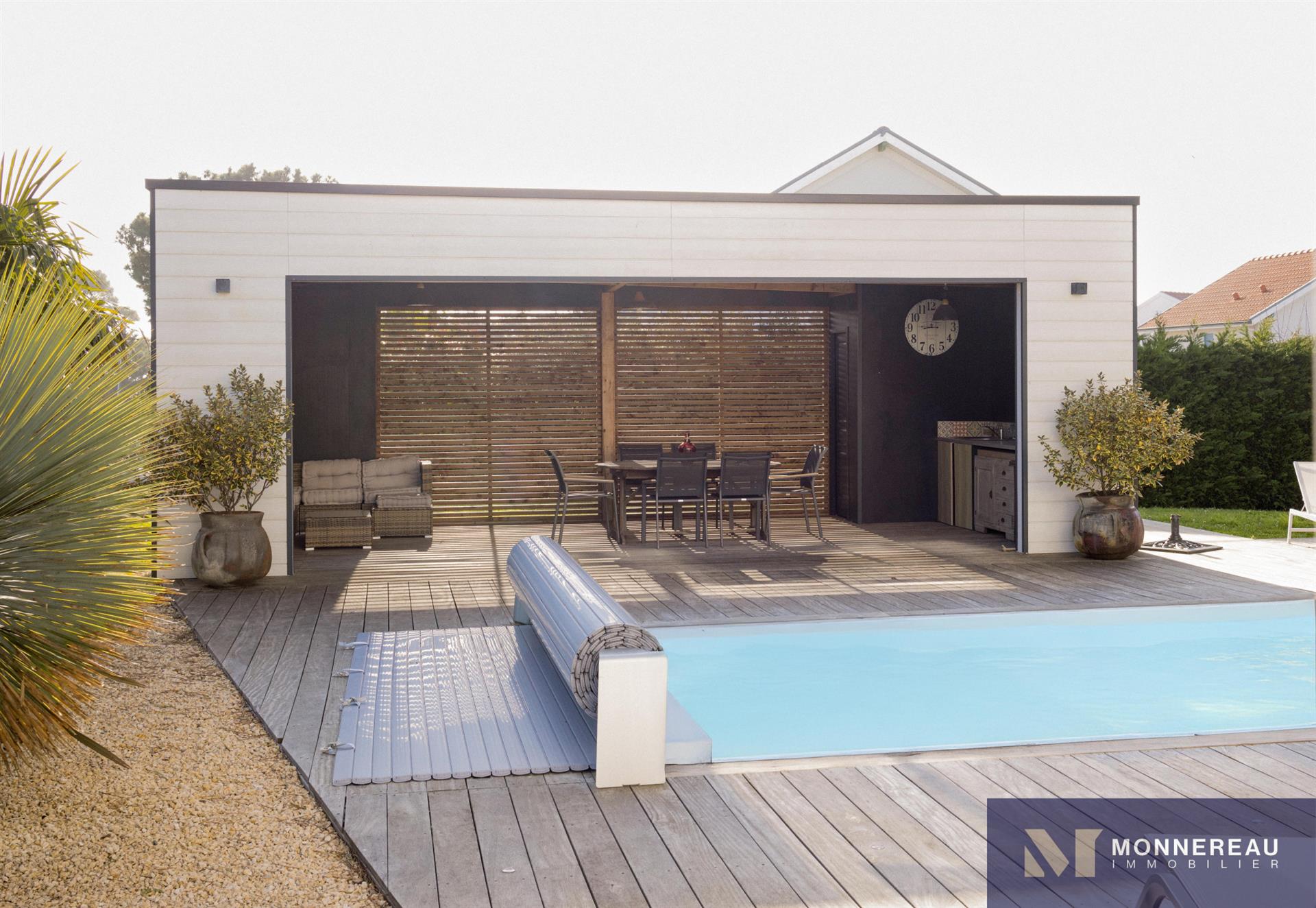 Maison à vendre, 275m², Saint-Palais-sur-Mer