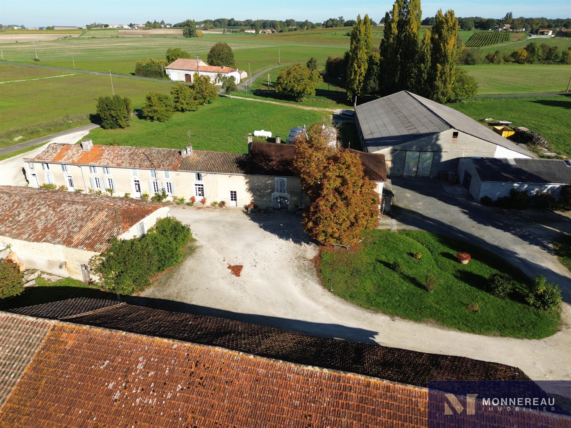 Maison à vendre, 148m², Baignes-Sainte-Radegonde
