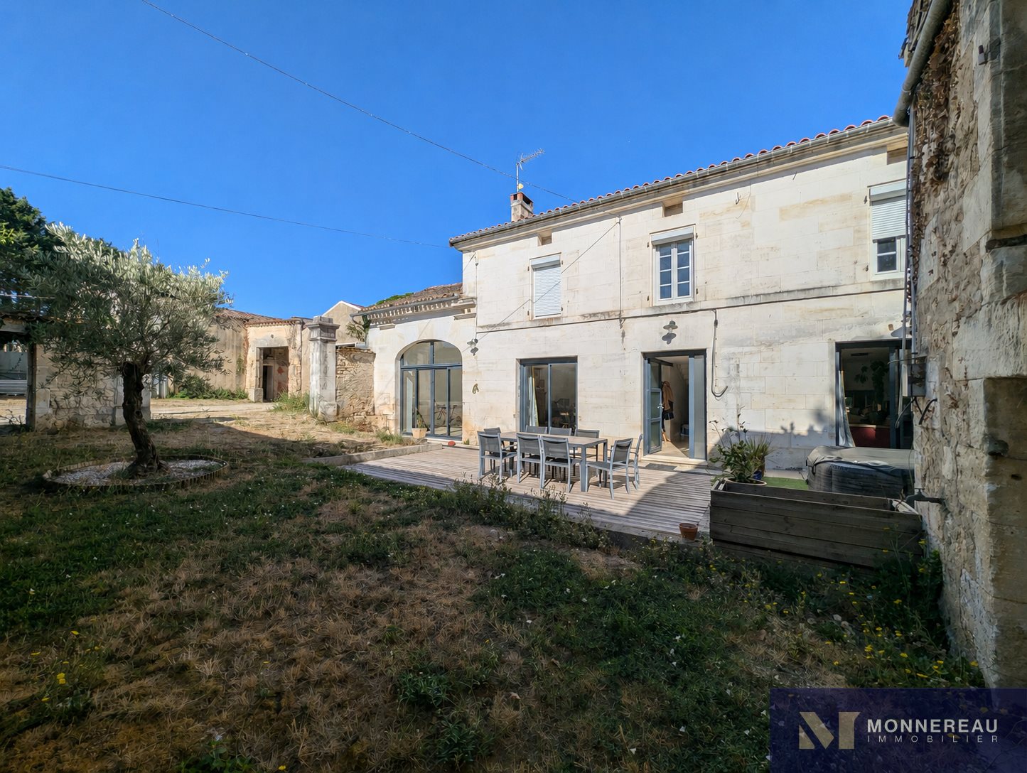 Maison à vendre, 217m², Châteauneuf-sur-Charente