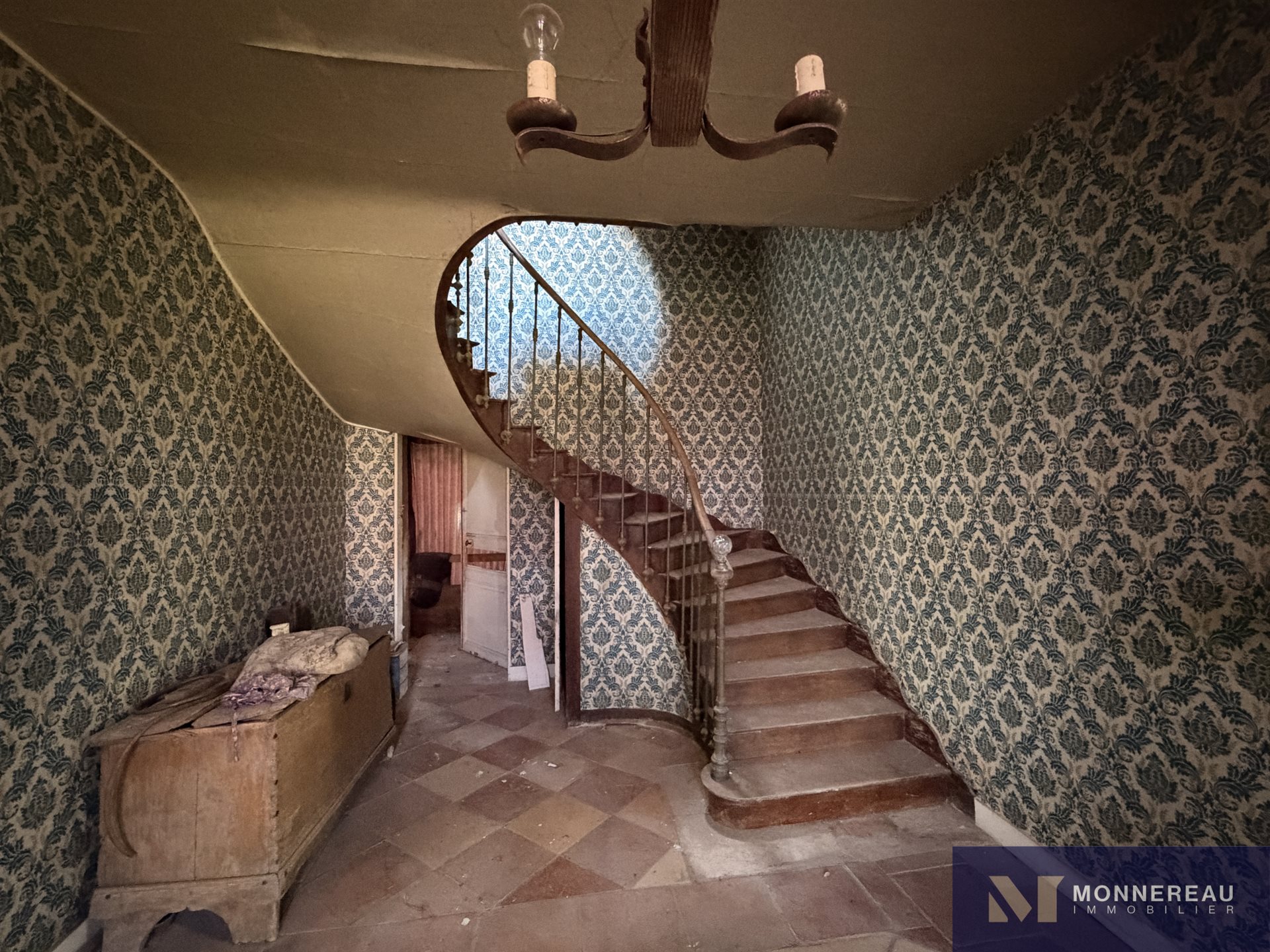 Maison à vendre, 190m², Saint-Martial-sur-Né