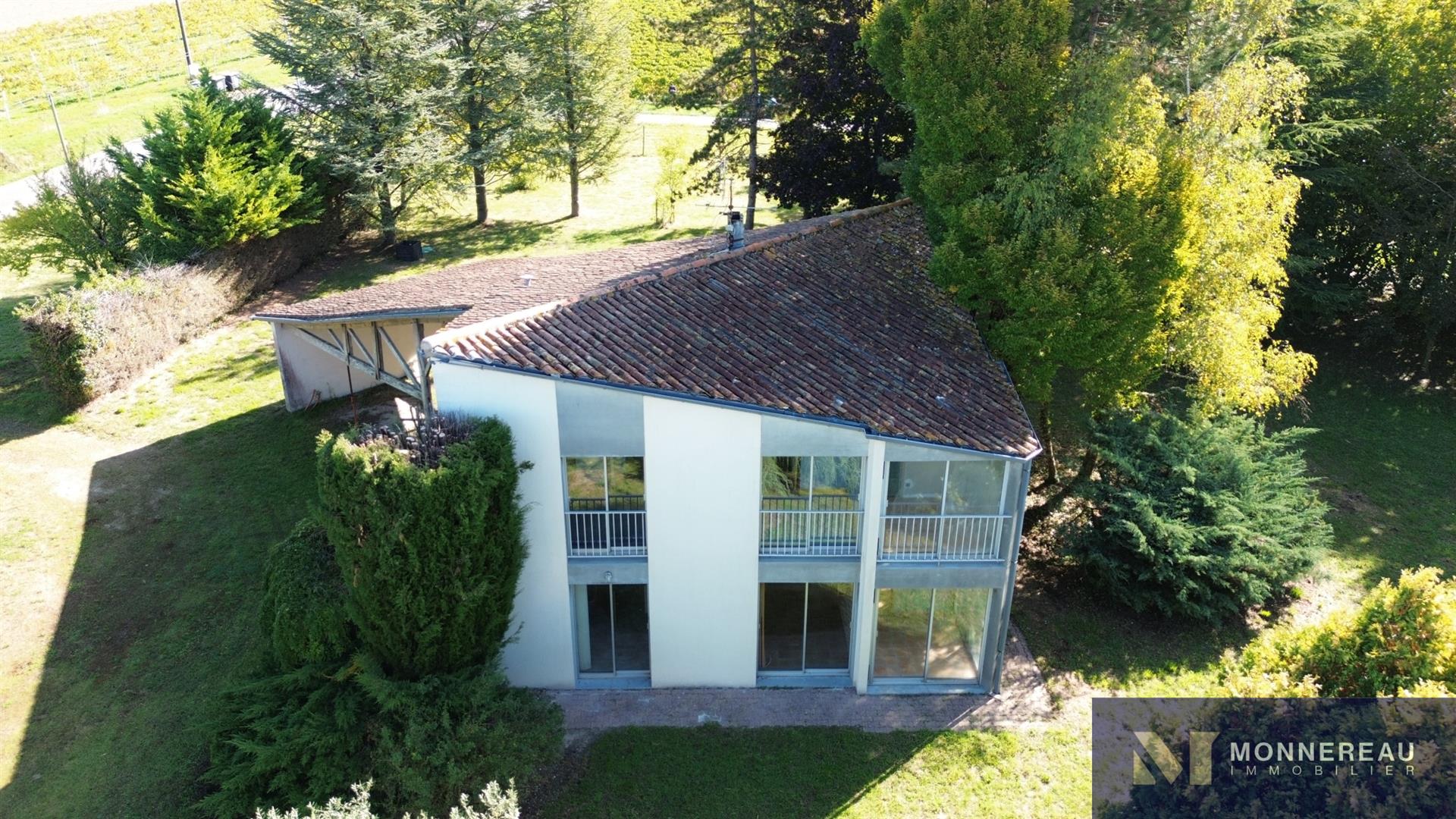 Maison à vendre, 130m², Brie-sous-Archiac