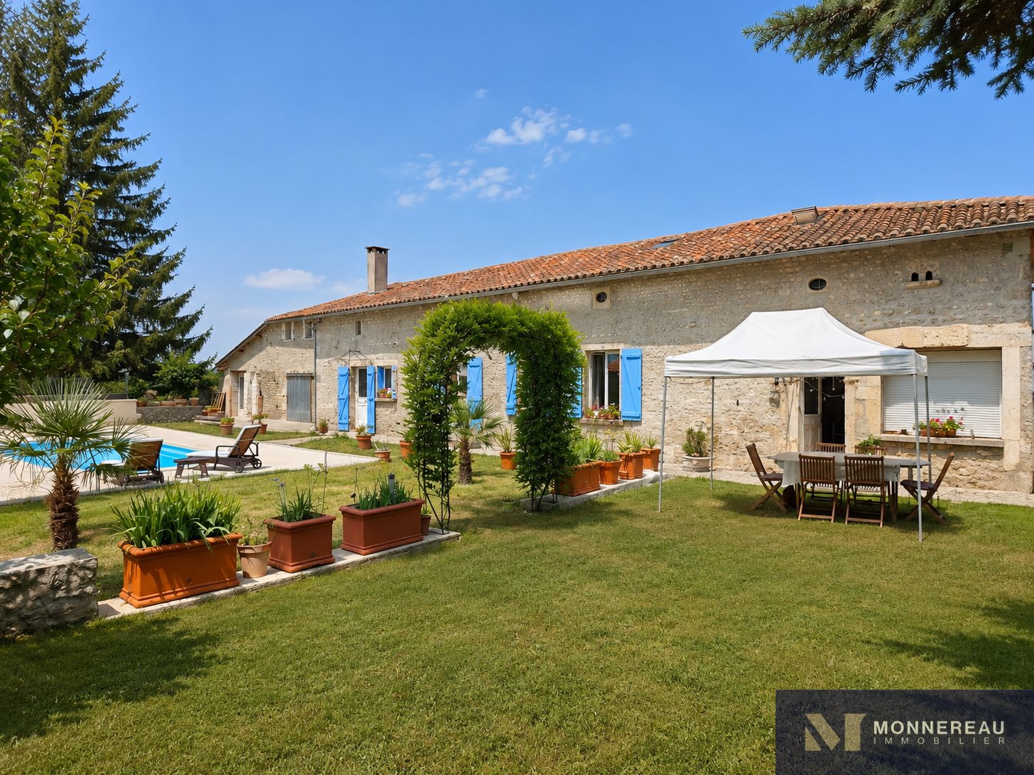 Maison à vendre, 172m², Coteaux-du-Blanzacais