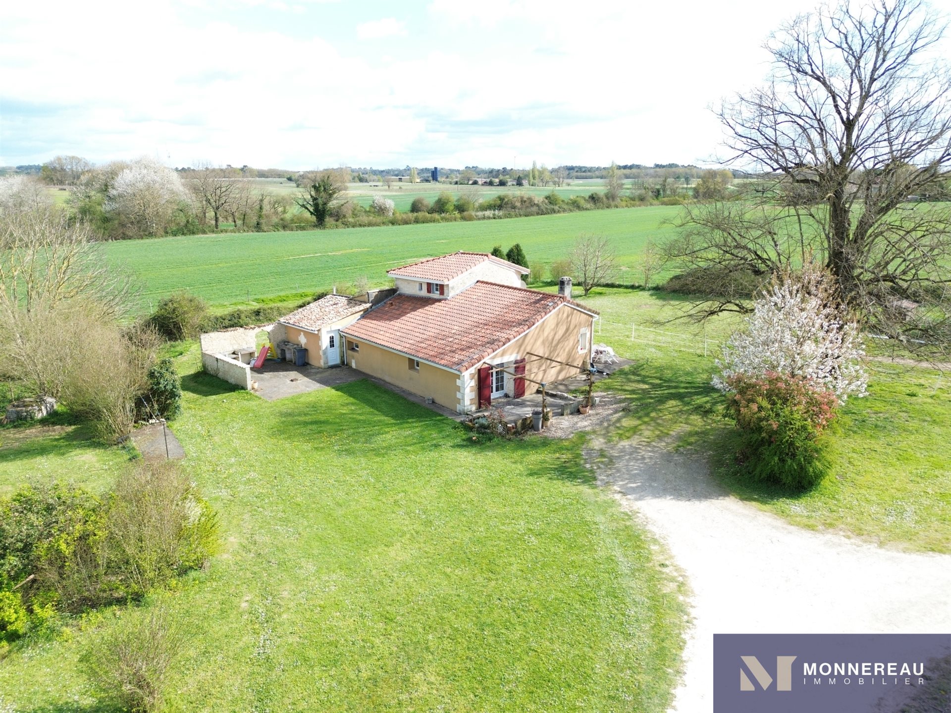 Maison à vendre, 132m², Baignes-Sainte-Radegonde