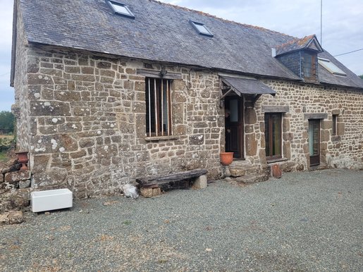 Maison 4 pièces 90 m² · à Saint-Fraimbault · 90 m² · 64 300 €