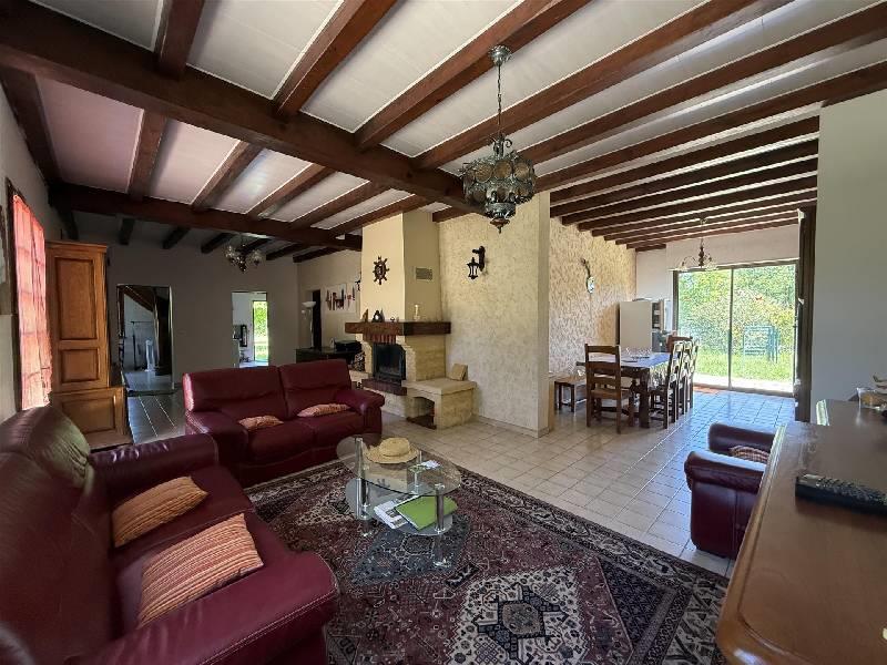 Maison à vendre, 131m², Pressignac-Vicq