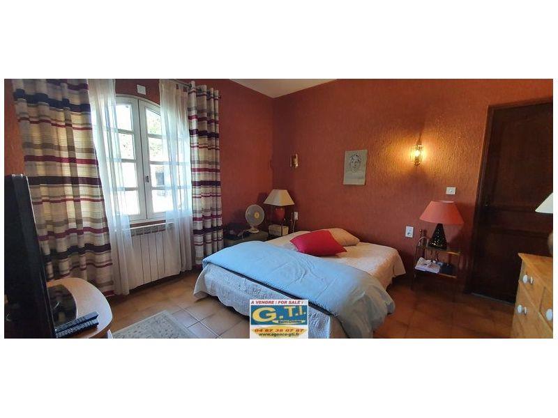 Maison à vendre, 185m², Saint-Chinian
