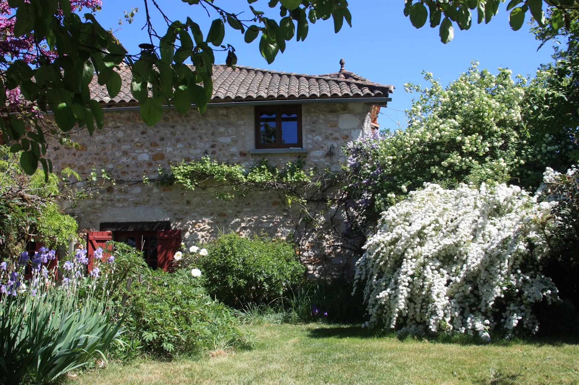 Casa y casa rural