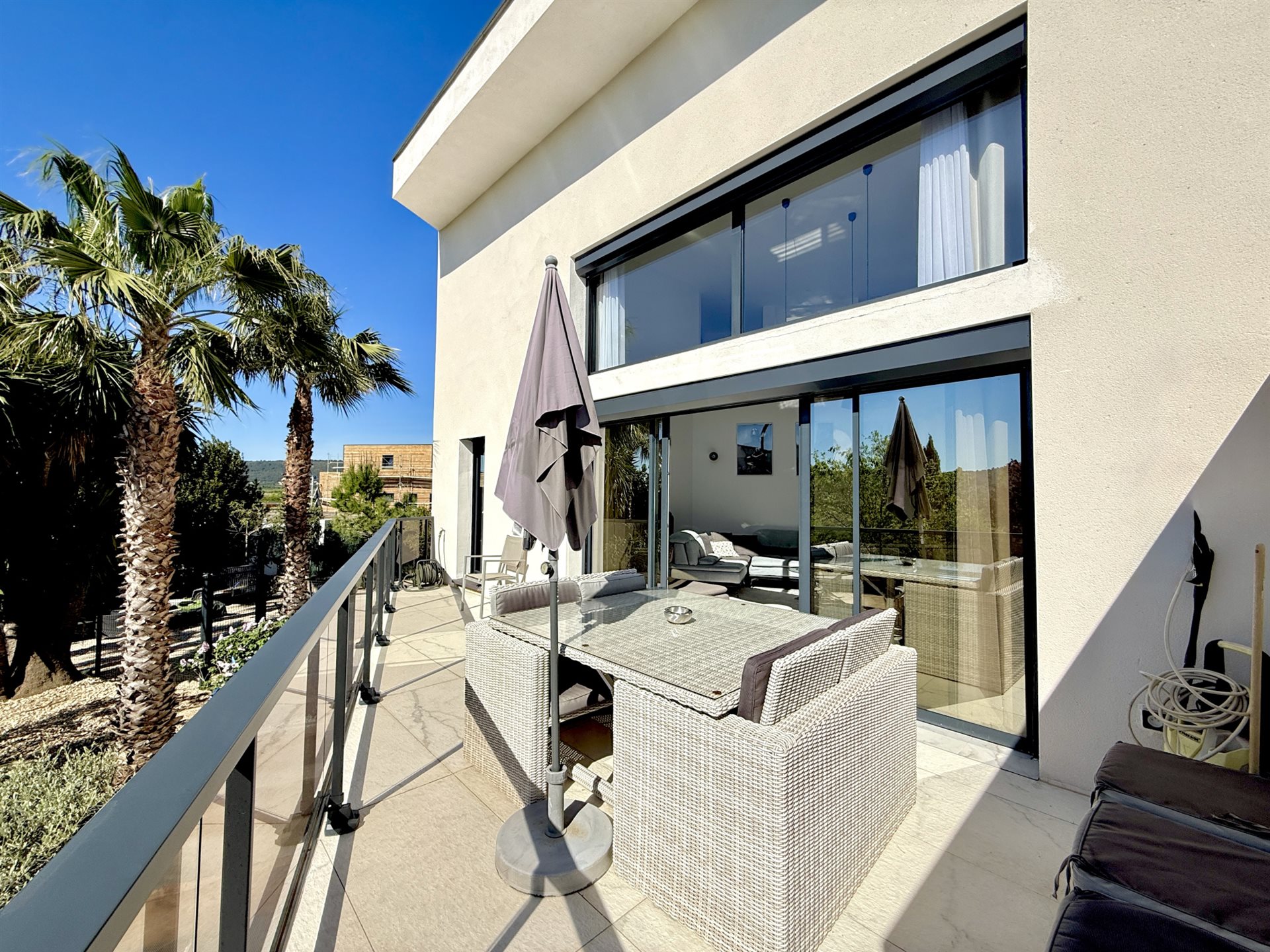 Maison à vendre, 246m², Clarensac