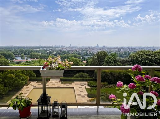 Appartement 4 pièces 110 m² · à Saint-Cloud · 110 m² · 980 000 €