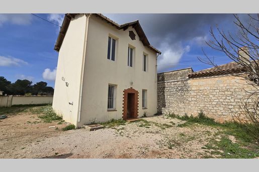 Maison 5 pièces 89 m² · au Castellet · 89 m² · 325 000 €