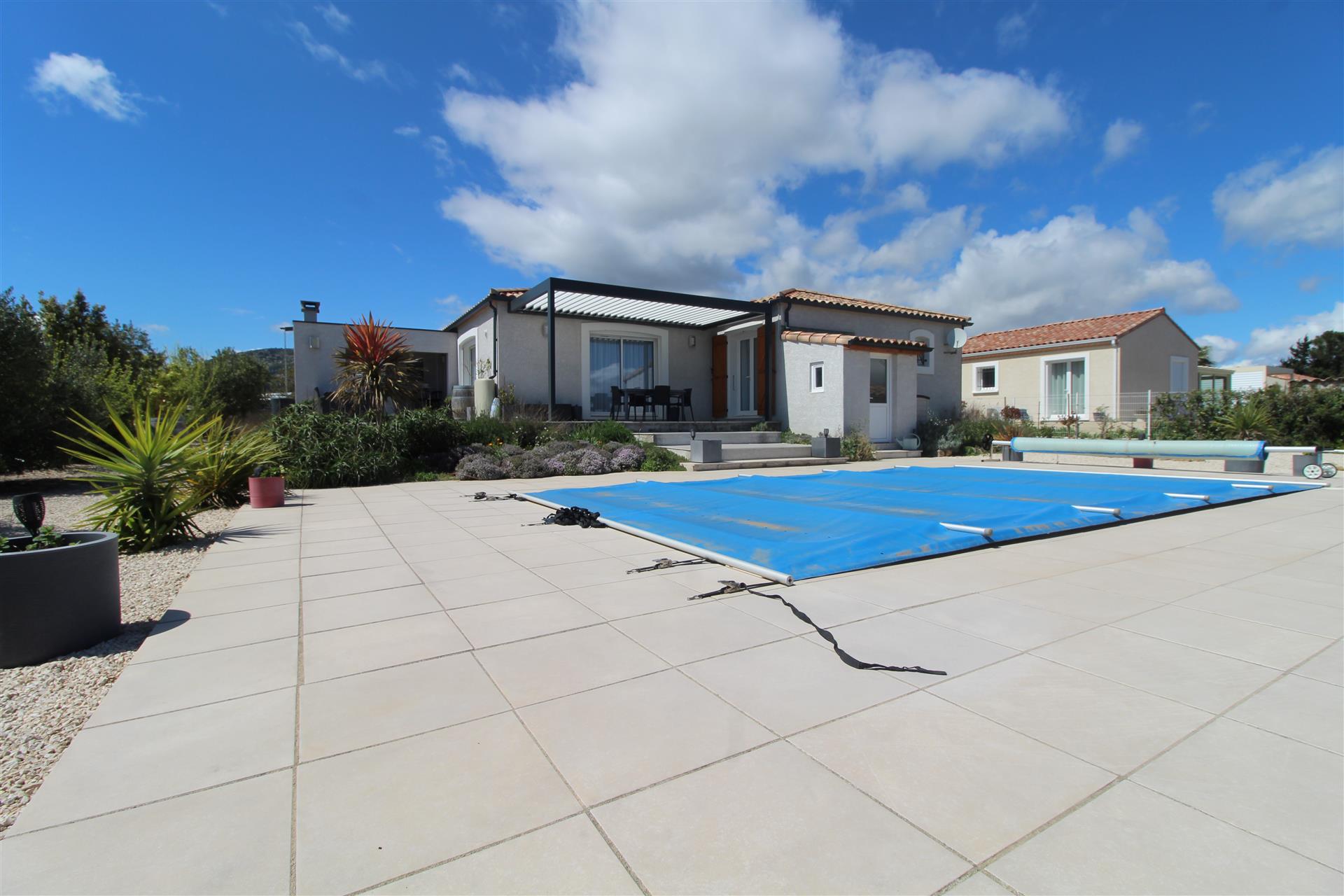 Maison à vendre, 3m², Fabrezan