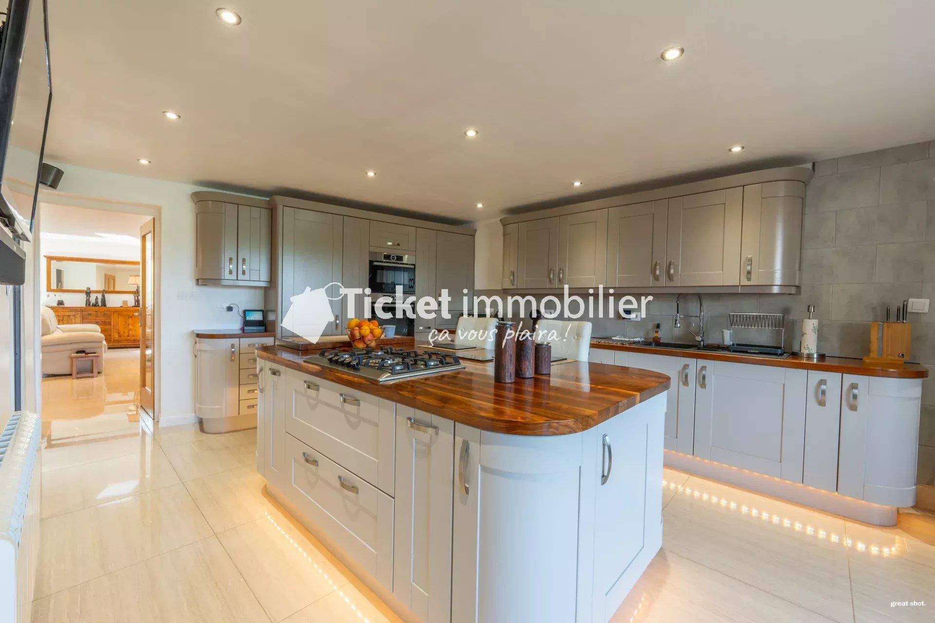 Maison à vendre, 250m², Saint-Marcel-sur-Aude