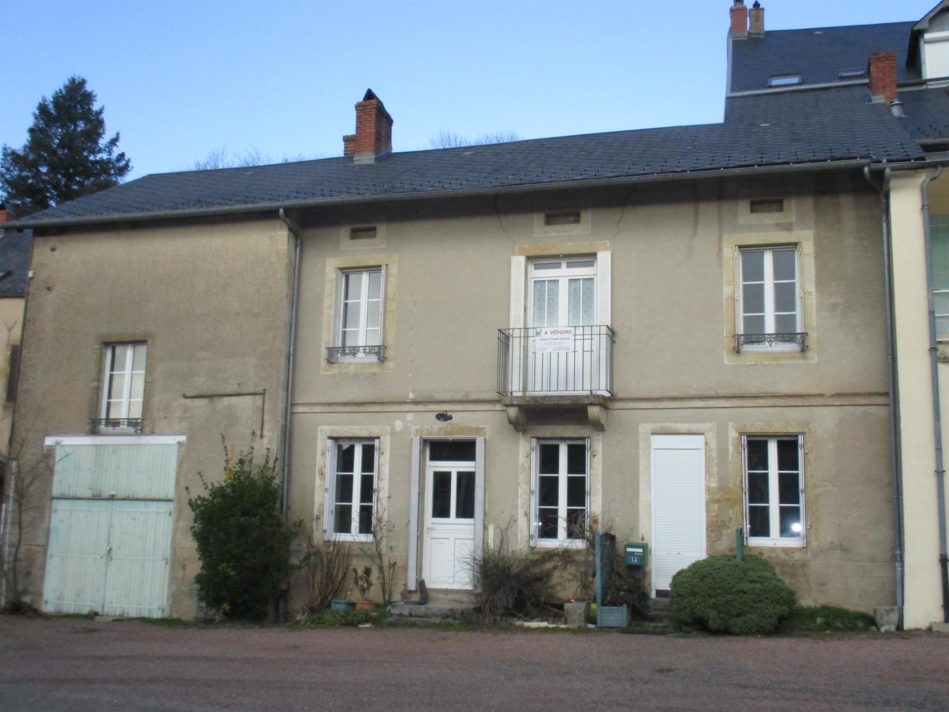 Maison à vendre, 177m², Arleuf
