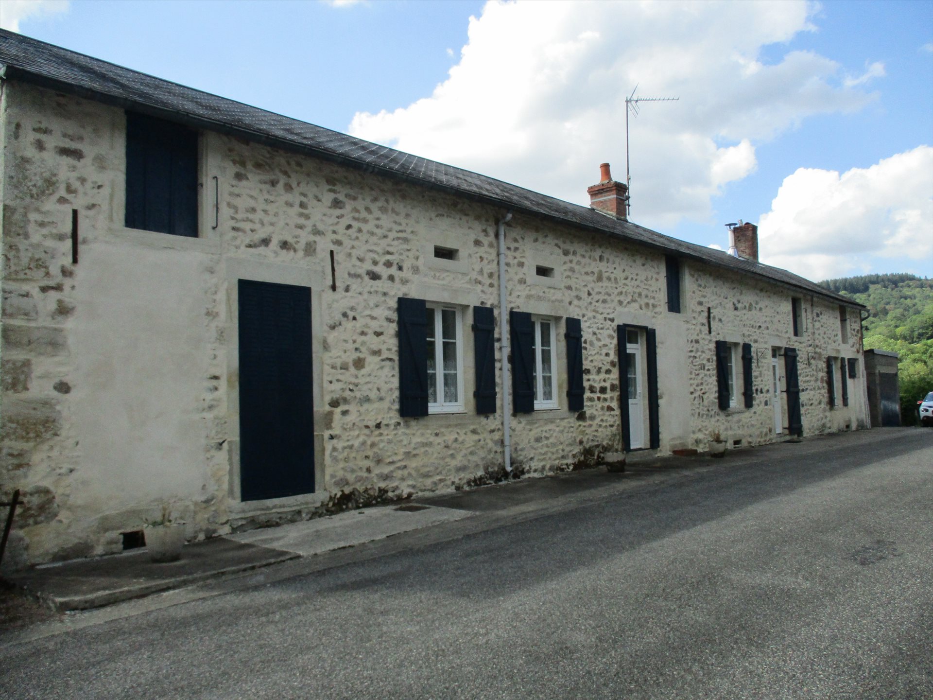 Maison 4 pièces 105 m² · à Villapourçon · 105 m² · 106 000 €