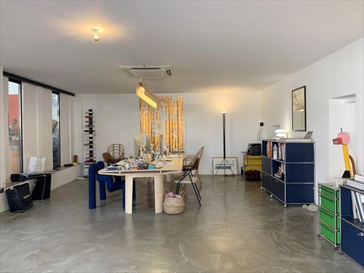 Local commercial 4 pièces 132 m² · à Toulon · 132 m² · 490 000 €