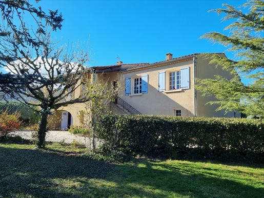 Maison 4 pièces 96 m² · à Aubignosc · 96 m² · 275 600 €