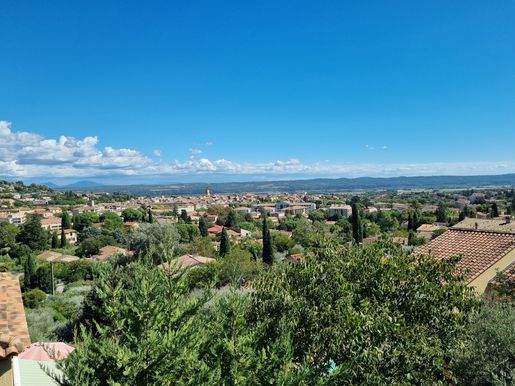 Maison 6 pièces 144 m² · à Manosque · 144 m² · 398 000 €
