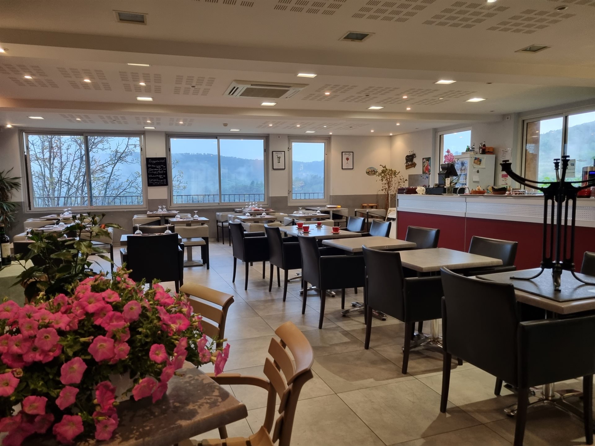 Maison à vendre, 1000m², Moustiers-Sainte-Marie