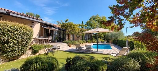 Maison 6 pièces 206 m² · à Flayosc · 206 m² · 850 000 €