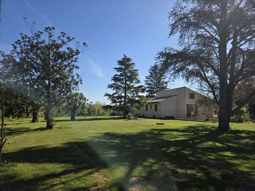 Maison 5 pièces 120 m² · à Gaillac · 120 m² · 324 000 €