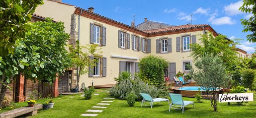 Maison 9 pièces 300 m² · au Fraysse · 300 m² · 339 000 €