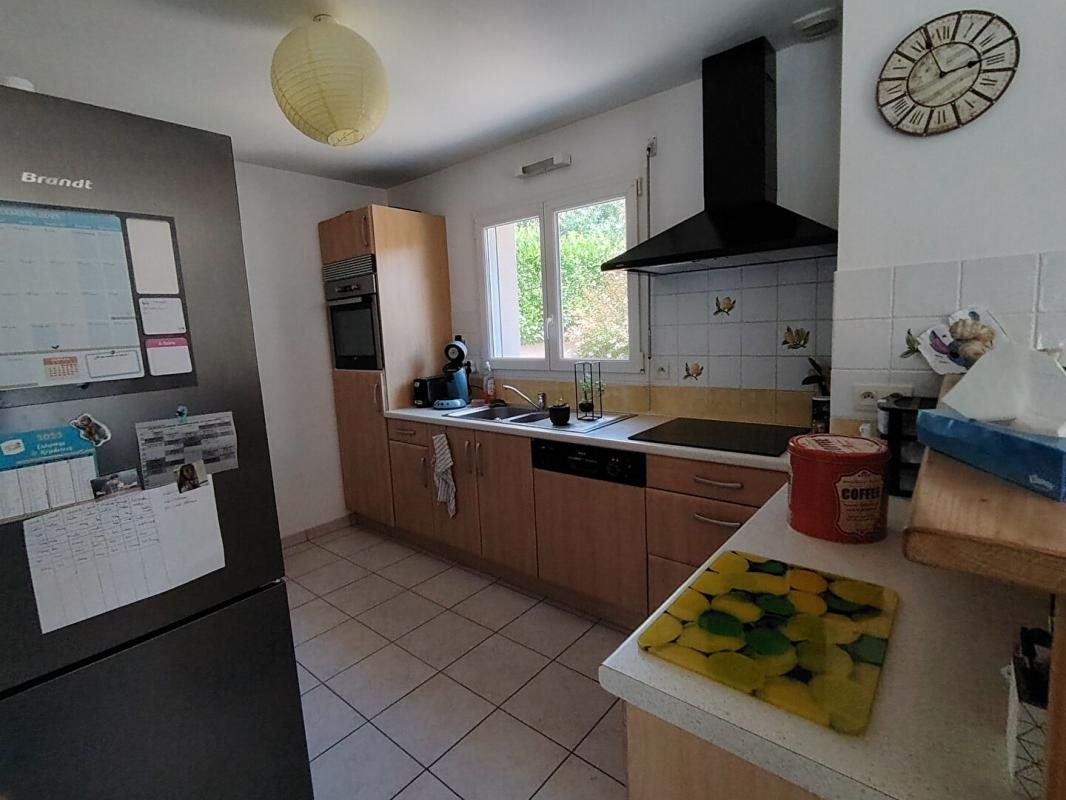 Maison à vendre, 92m², Pommeret