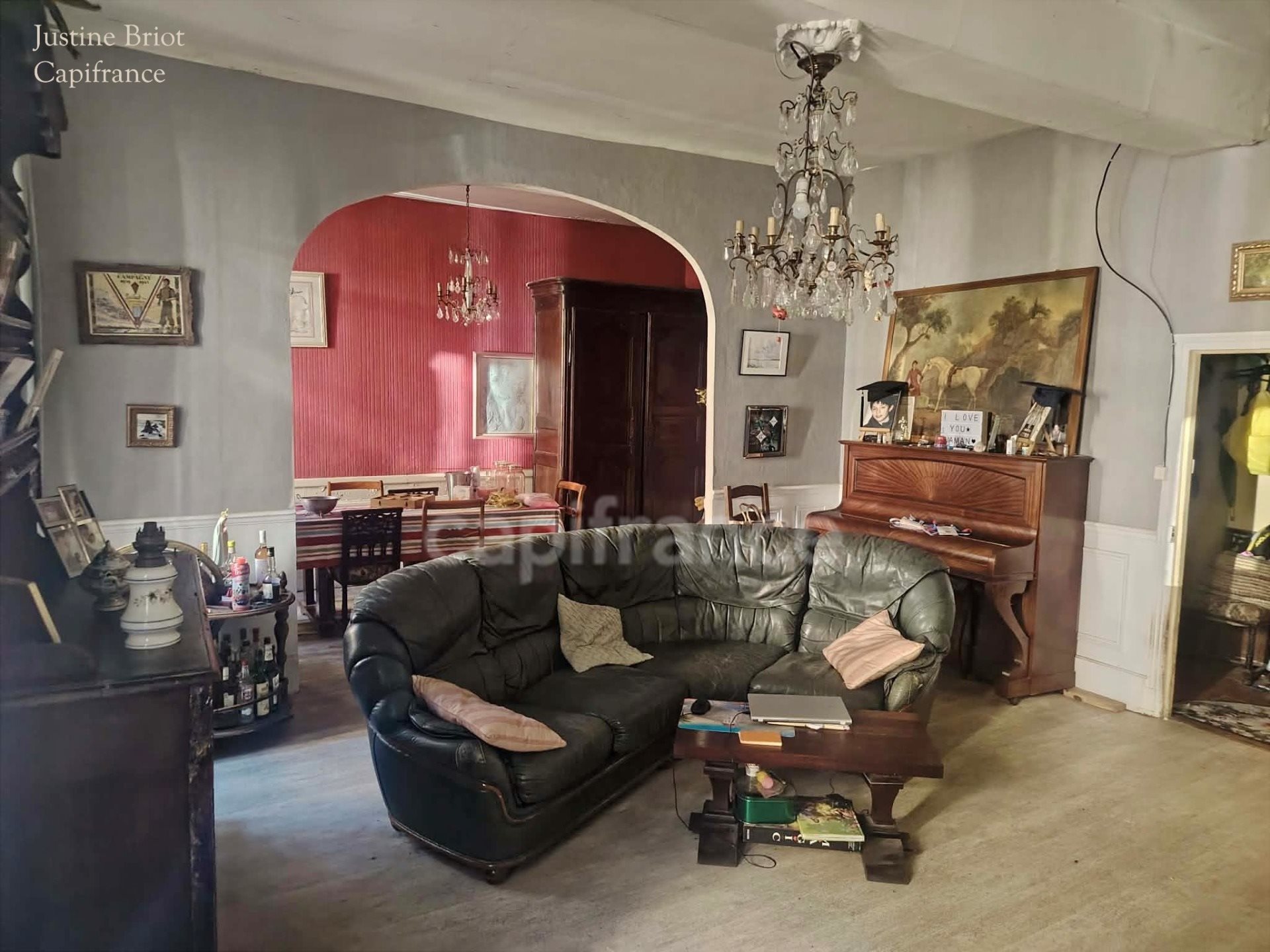 Maison à vendre, 263m², Saint-Pierre-le-Moûtier
