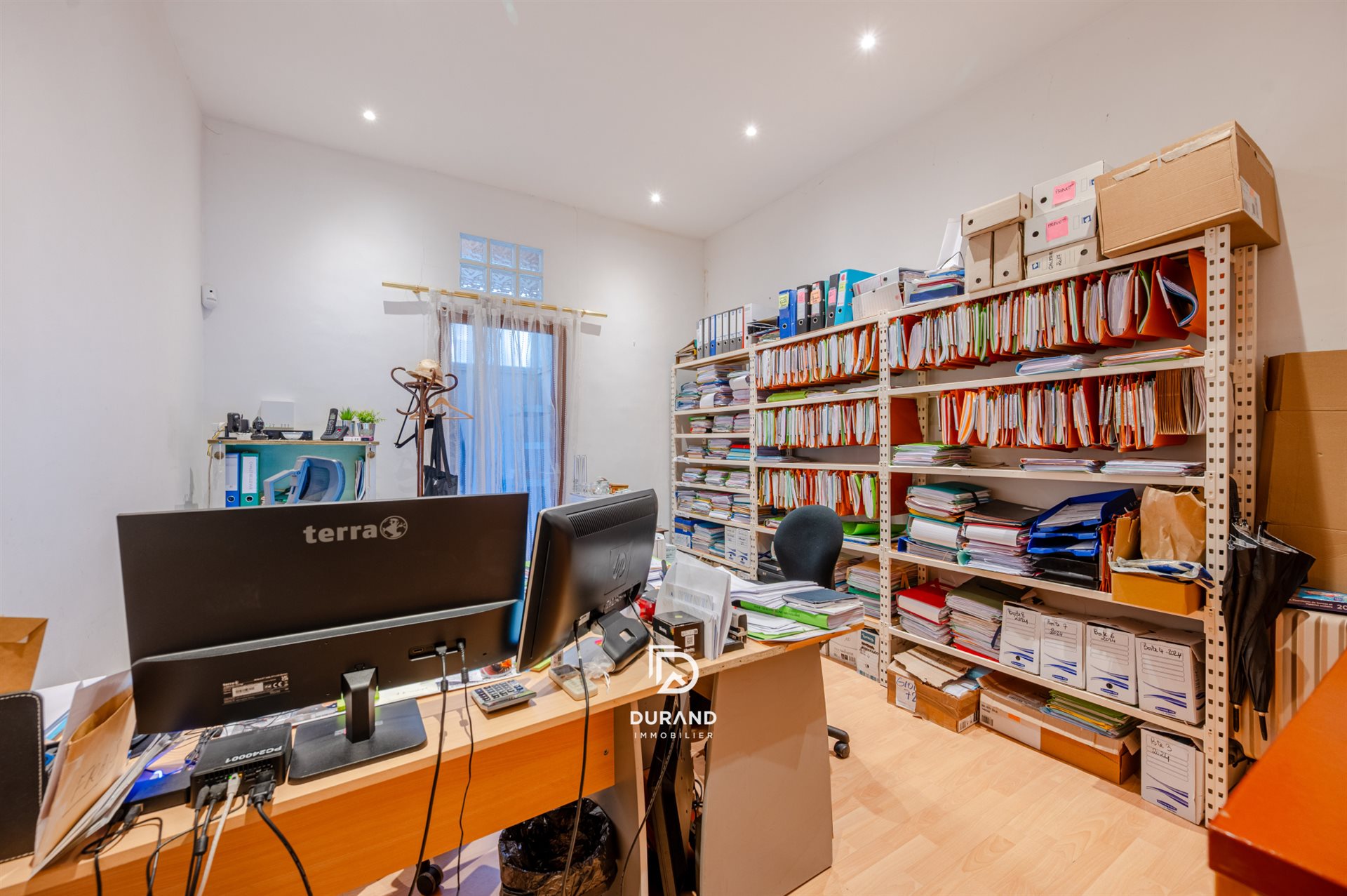 Commercial Premises - Rue Saint-Ferréol - 13006 Marseille - Vue 5