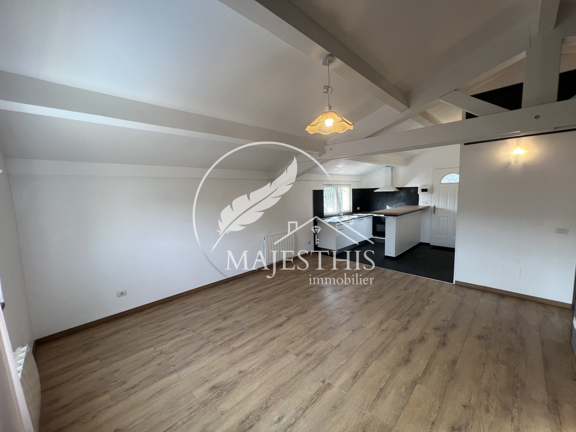 Appartement à louer, 63m², Hyères