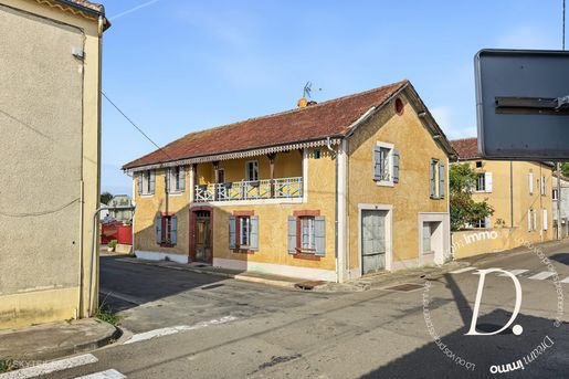Maison 6 pièces 129 m² · à Plaisance · 129 m² · 69 000 €