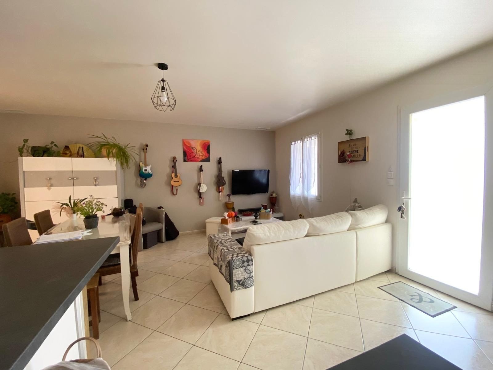 Maison à vendre, 61m², Saint-Just-Luzac