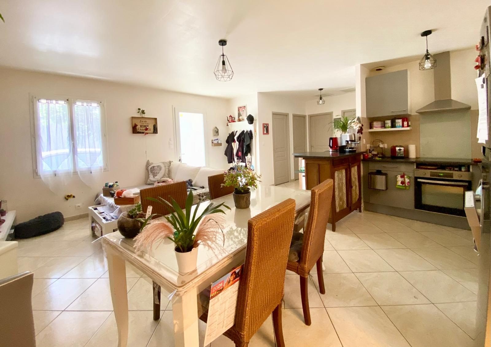 Maison à vendre, 61m², Saint-Just-Luzac